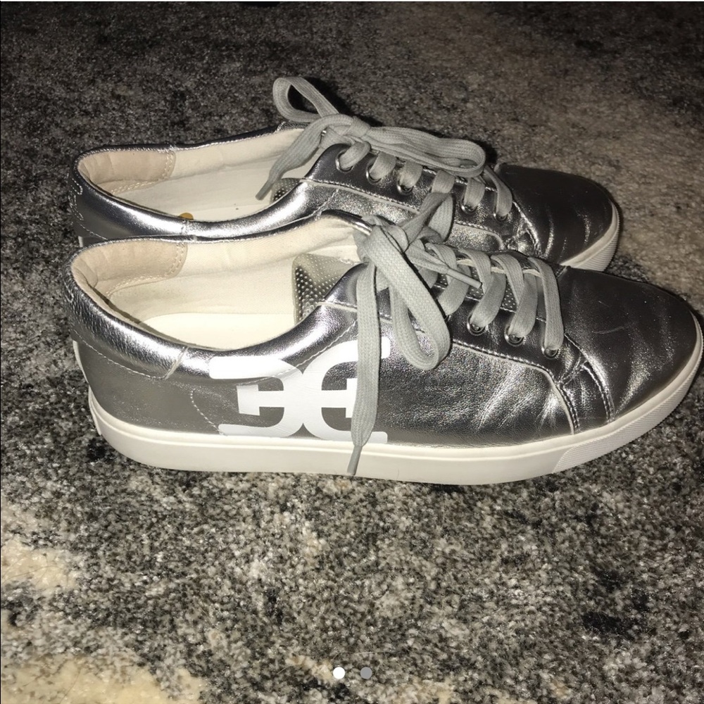 Sam Edelman- Ethyl Lace Up Sneakers